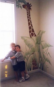 Brady and Beau beside Gerry the Giraffe